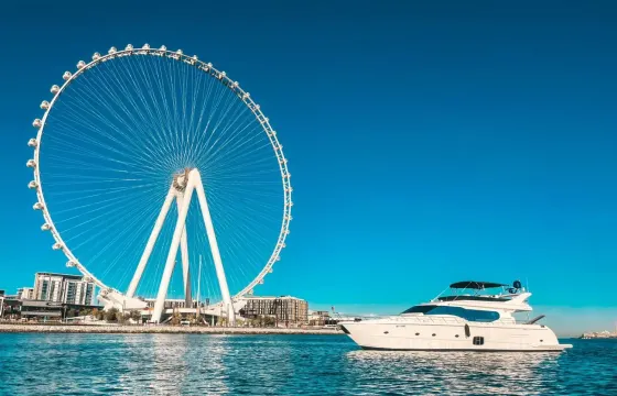 80 ft  | 37 pax  | spacious and luxurious rental yacht
