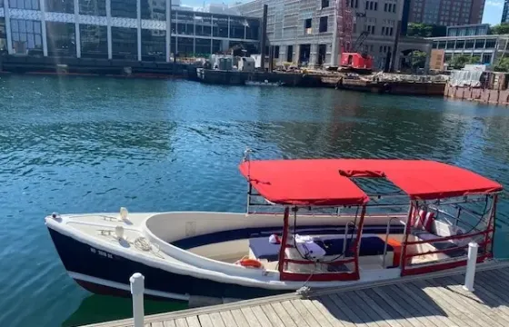 26' Passenger Boat! Custom Cruises for up to 15 passengers!