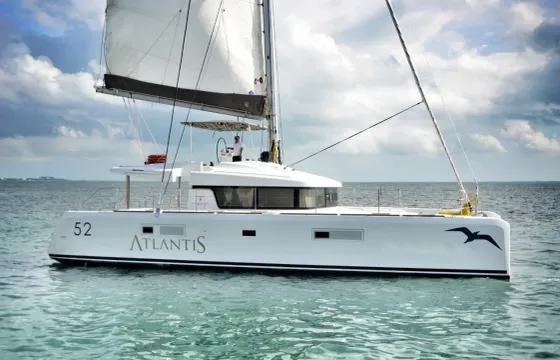 52ft  Luxury Catamaran Private Charter / Capacity 45 people