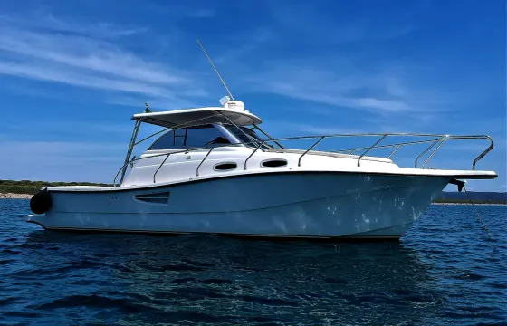 Fun and carefree days on a Lever 30 boat discovering the Argentario