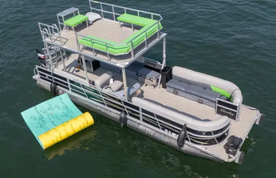 Double Decker Pontoon with Water Slide! 💦🎉  non-Stop Lake Party!