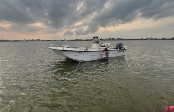 From casting lines to catching vibes – this boat does it all, smooth and shallow