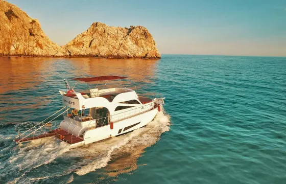 Luxury Yacht 2022 Model for rent in Alanya
