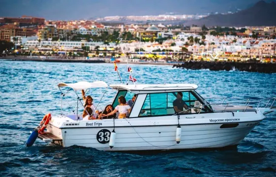 23ft Thompson Fisherman | Fishing Private Charter in Costa Adeje
