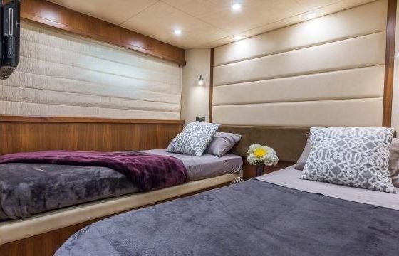 Luxurious and Sleek 75' Sunseeker Power Mega Yacht for 4 or 8 hours|Miami Beach