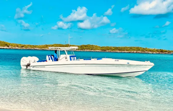 Midnight Express 39 Luxurious Island Tour