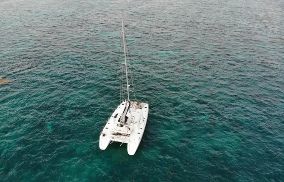 Luxury Catamaran Belize, Private Chef & Hol Chan Snorkeling