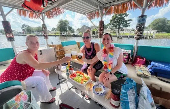 30ft Comfortable Tiki Boat in Virginia Beach! Enjoy a day with us on the water!