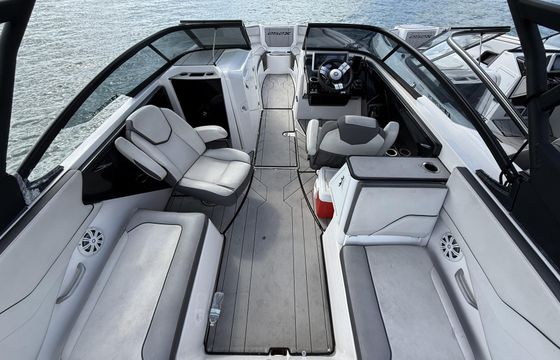 2 - Yamaha 252 XE Boats (Jupiter to Boynton Beach, FL)
