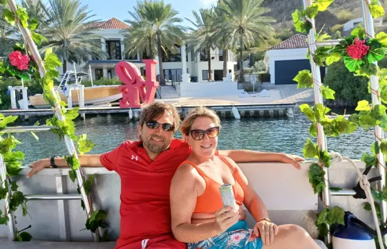 Luxury Villa Sightsee & Swim Tour