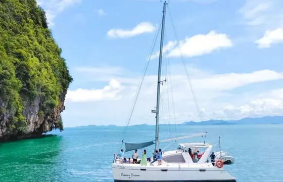 Private Catamaran Admiral 40' for Unforgettable Seaside Adventure