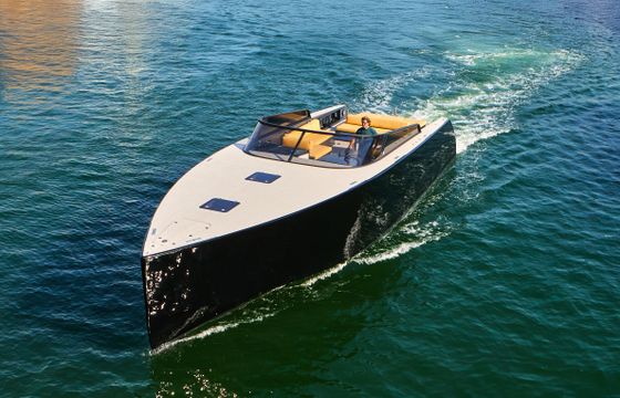 Private Yacht Charter in Newport Beach