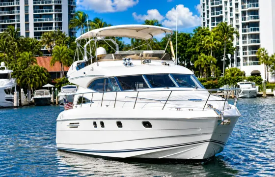 60ft Viking Motor Yacht to Explore Miami!