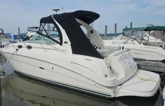 $225hr | 3 hrs Min | 7 guests | Cabin cruiser