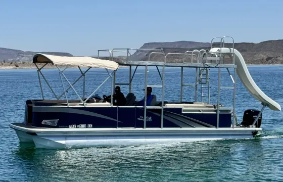 14 Passenger 26' Pontoon with slide at Lake Pleasant
