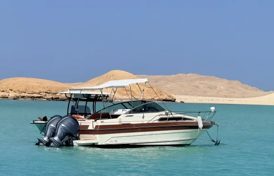 Sea Star Hurgada Boat Trips - Sea Ray Sundancer Yacht