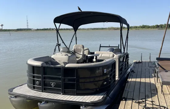 2018 Trifecta Pontoon Boat On Lake Lewisville