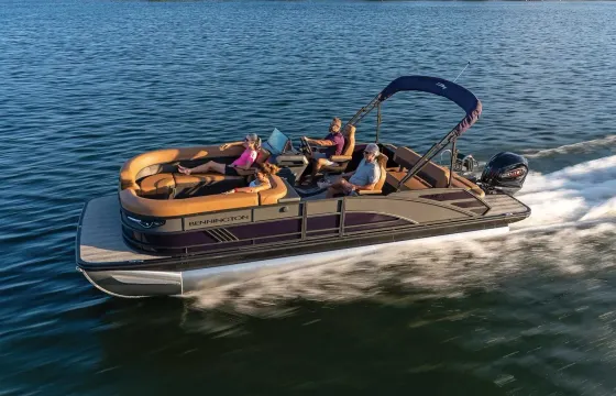 New 2025 Bennington M Series Pontoon With Extras!
