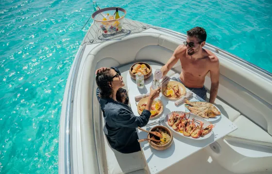 Premium boat for 5 islands tour
