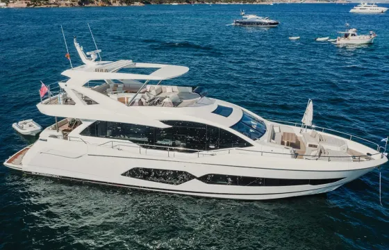 76ft Sunseeker Yacht with Hydraulic Beach Club in Mallorca Spain