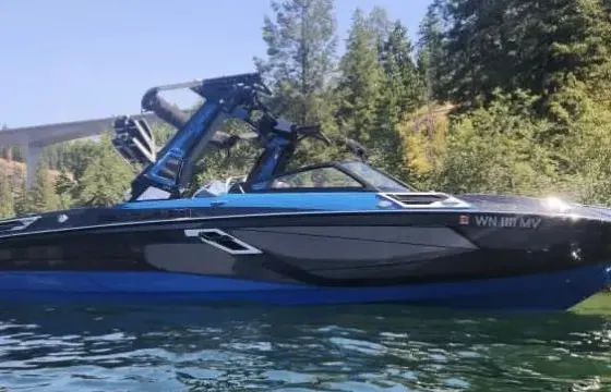 Pro Wakesurfer Captain Centurion RI230 (Cruising, Lessons, and More) 2hr Min.