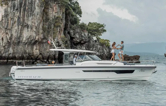 Mija 2 - Nimbus T11 for charter in Phuket