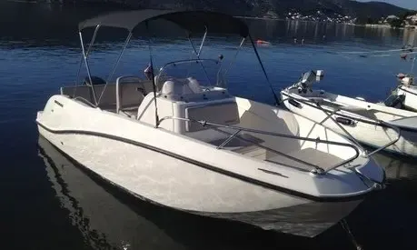 Rent Quick Silver 555 Center Console in Sukošan, Croatia
