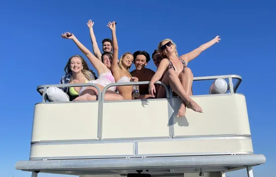 30' Suntracker Double Decker Party Boat with Bathroom, Slide & Captain