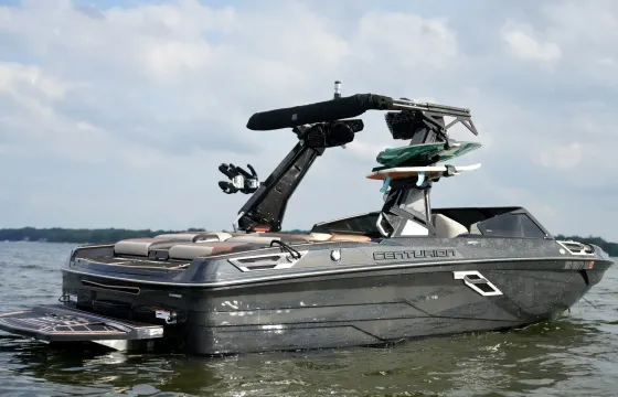 Wakesurfing, Luxury Cruises, FUN! Lake Minnetonka, White Bear Lake and More!