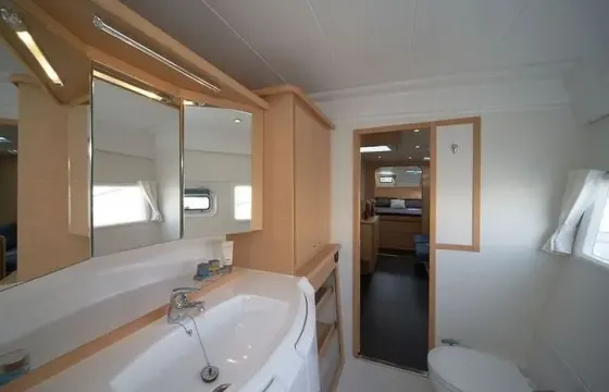 Lagoon 450 Catamaran Sailing Charter in Alimos, Greece