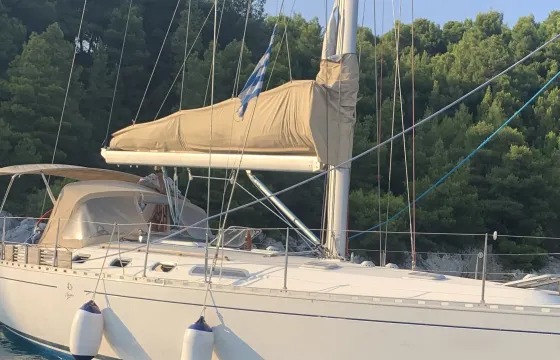Charter the Amazing Dufour 45 Classic Sailboat in Mykonos