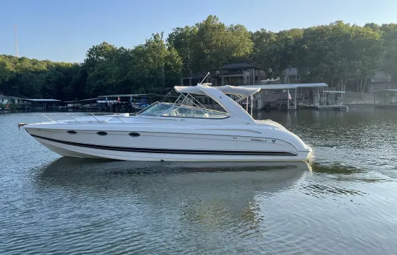 Formula 370SS for fun, on Lake Ozark!