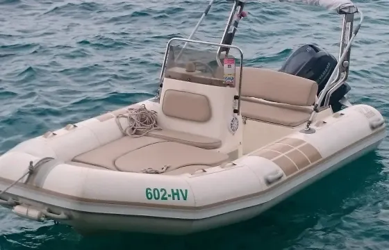 Rent 16' Zodiac Medline 60hp Rigid Inflatable Boat in Hvar, Croatia