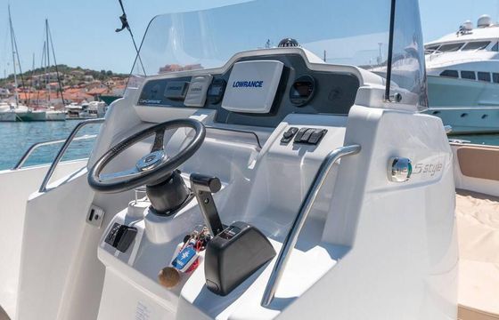 Jeanneau cap Camarat 7.5 CC Boat Rental in Trogir, Split-Dalmatia County