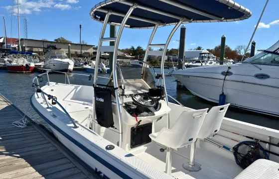 20ft Key West Center Console | Partying, Cruising, or Fishing