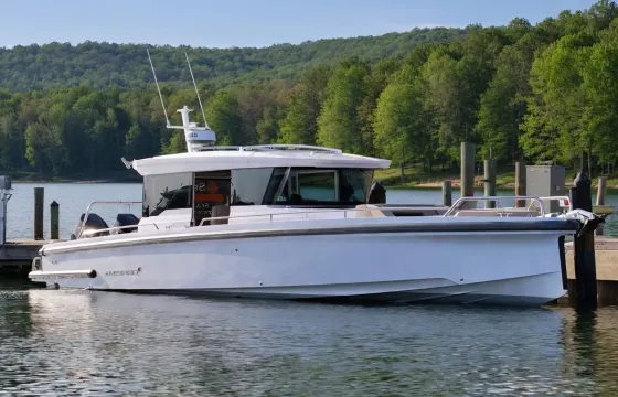 Axopar 37: Luxury Adventure Boat – Ranked #1 in the US - Lake of Ozarks