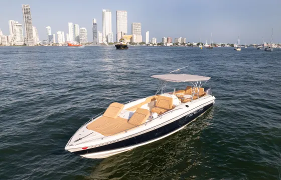 Cartagena Private 8-hour Luxury Boat Tour to Rosario Islands
