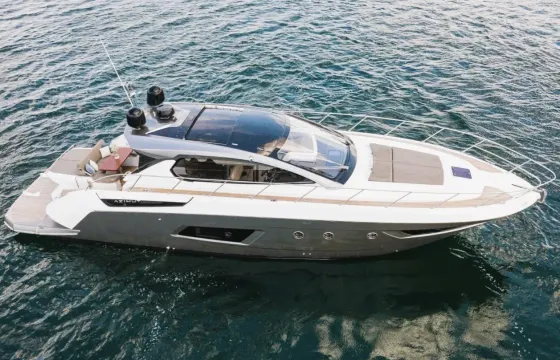 16.5mt Azimut Motor Yacht for Rent in Sorrento, Campania