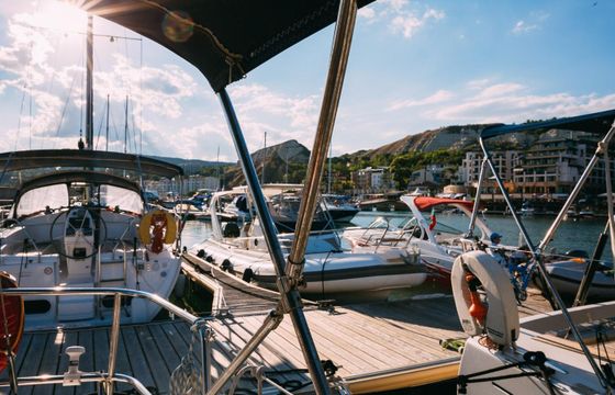 Charter 34ft BENETEAU Oceanis Cruising Monohull in Sea Port Varna, Bulgaria