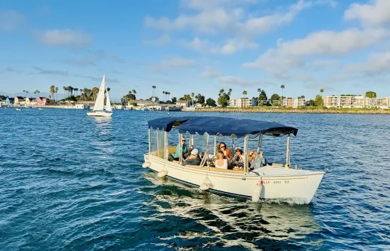 * Captain Included * 21' Duffy Boat Excursion in Marina Del Rey, California