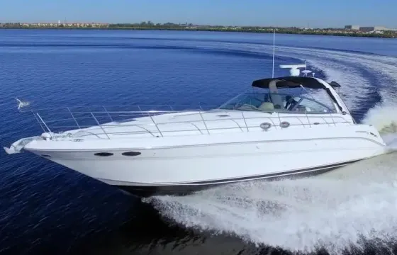 45ft New Sea Ray Sundancer Yacht In Miami!