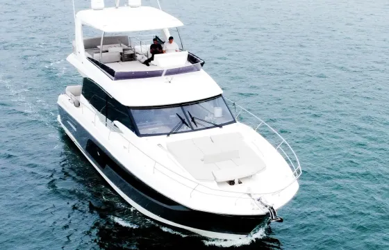 Enjoy Miami in 60FT PRESTIGE 2022!!