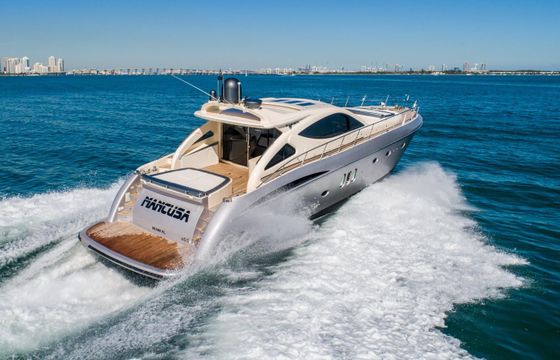70ft Gianetti Mega Yacht In Miami - 4 Hours Minimum