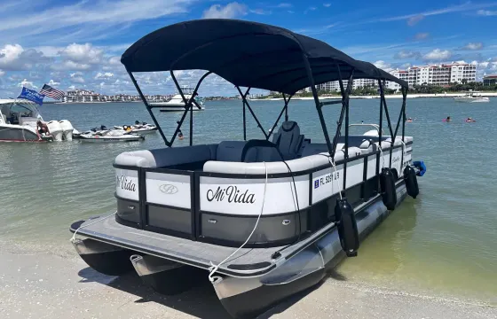 2025 Bentley 24ft Tritoon for Cruise around Marco Island