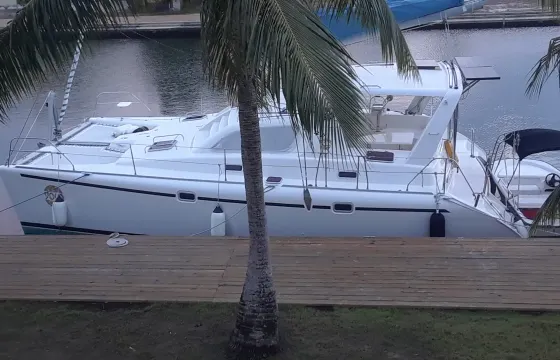 Leopard 38 Luxury Sailing Catamaran in Placencia, Belize