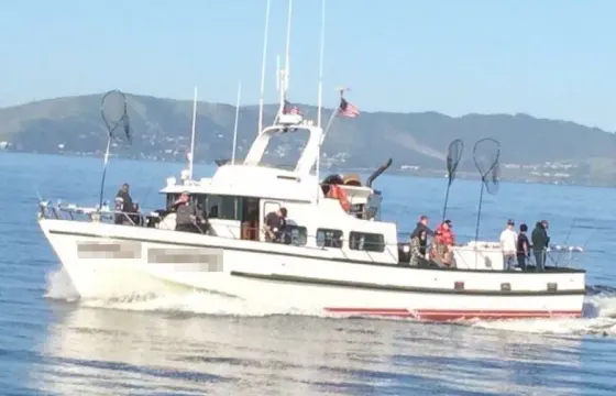 51ft San Francisco Party Boat for up to 49 Passengers
