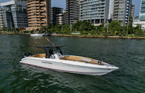 Luxury 41ft Island Boat for 20 Guests | Cartagena Private Charter