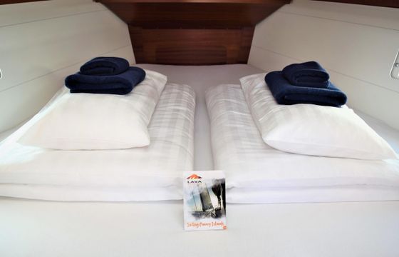 Charter the Dufour 382 GL- TORTUGA