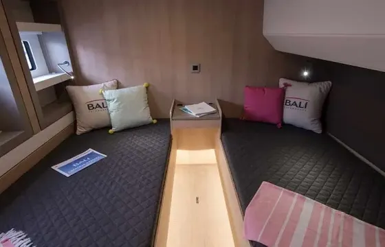 Charter Bali 5.4 Cruising Catamaran in Sicilia, Italy