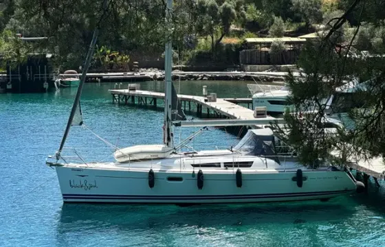 39ft Jeanneau Sun odyssey Sailing Yacht Charter in Mugla, Turkey